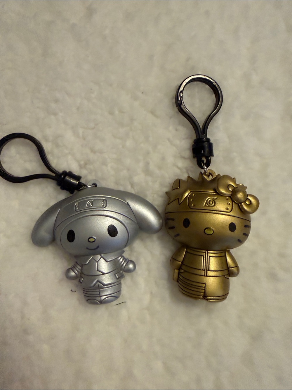 Hello Kitty x Naruto-Inspired Keychain Set - Gold and Silver rare collectors